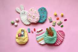 A selection of crocheted eggs made by Twinkie Chan in her Creativebug Live: Reusable Easter Eggs class on Creativebug