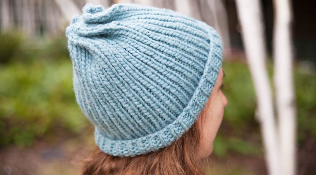 Knit a Twist Top Hat