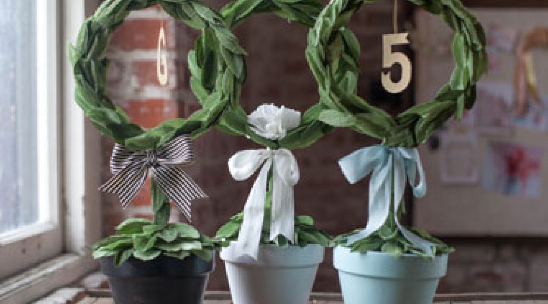 Paper Wedding Crafts: DIY Topiary