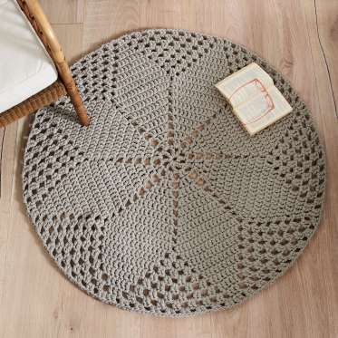 Cushy Crochet Rug