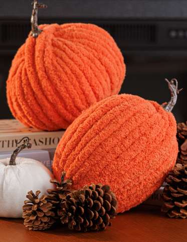 Yarn-Wrapped Rustic Pumpkins